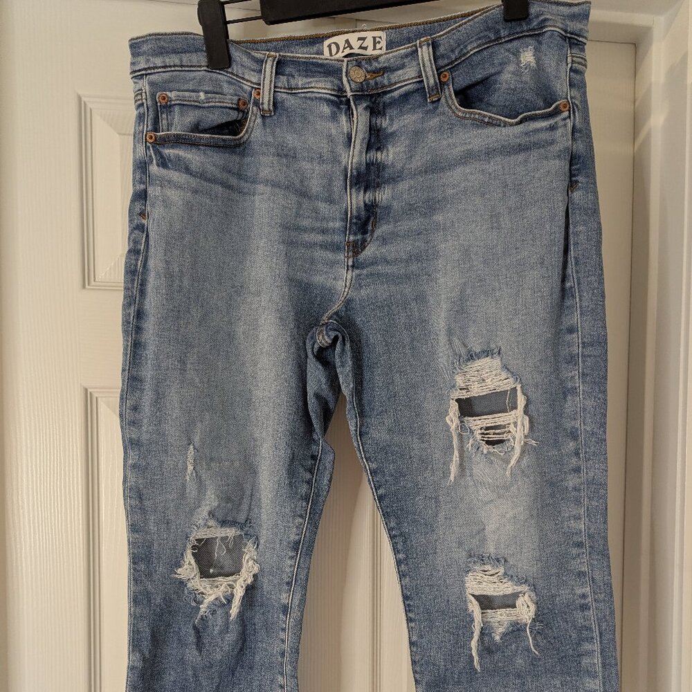 Daze Distressed cuffed Ankle jeans